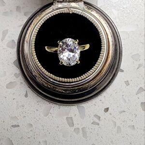 3 carat Sterling silver ring